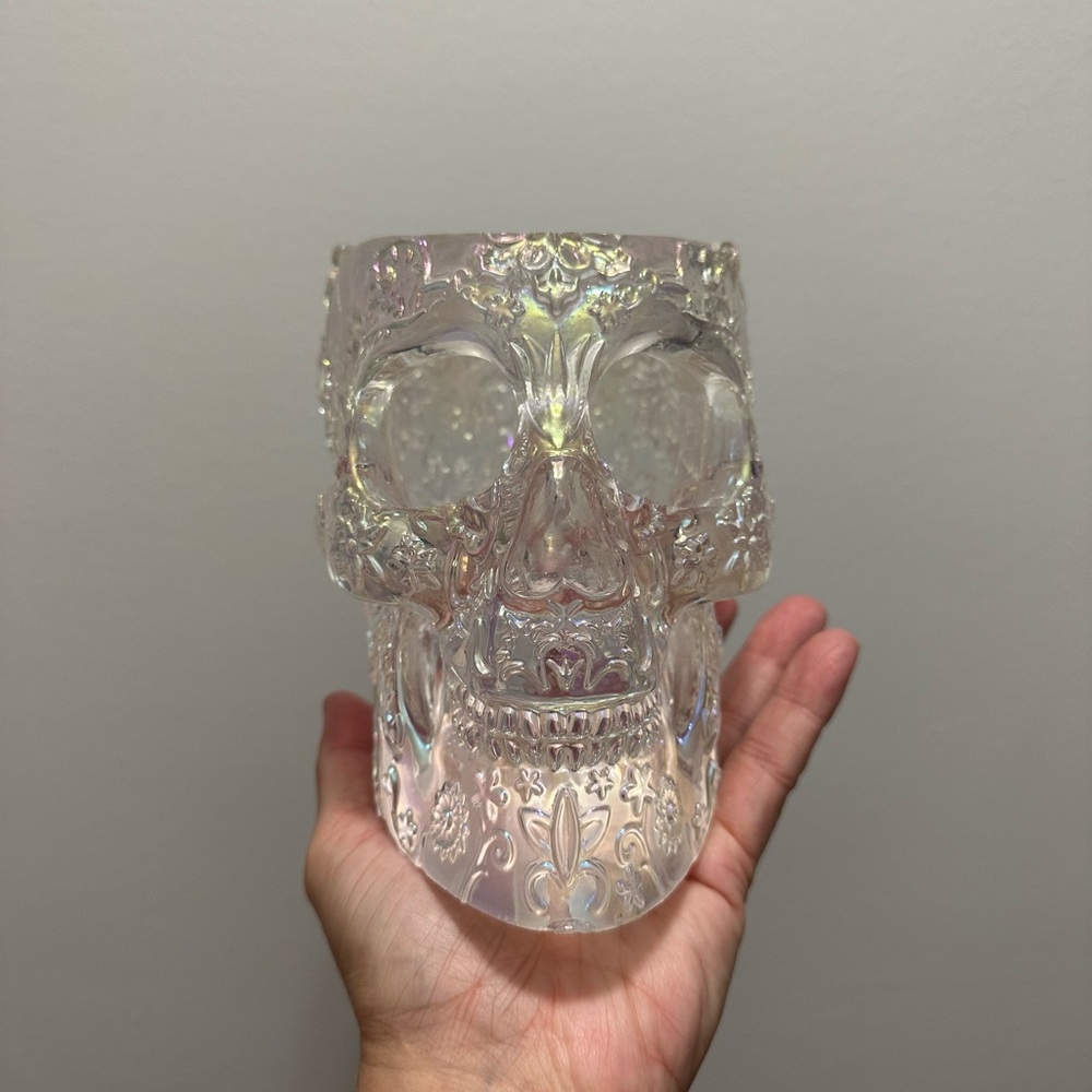 2 Skull Makeup Brush Holders